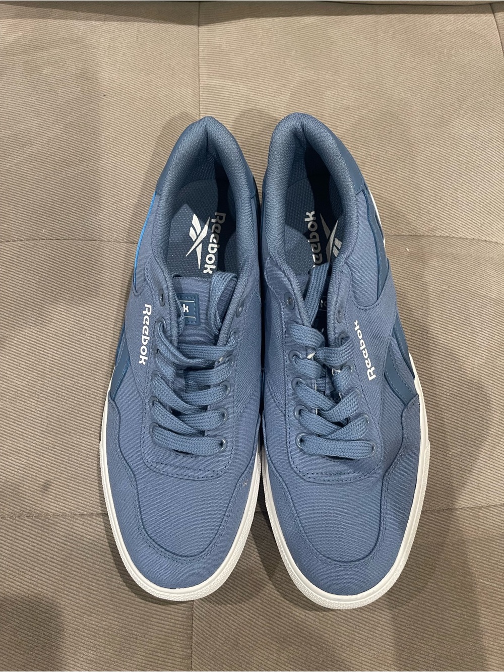 Reebok Men’s Blue Lace-Up Athletic Sneakers